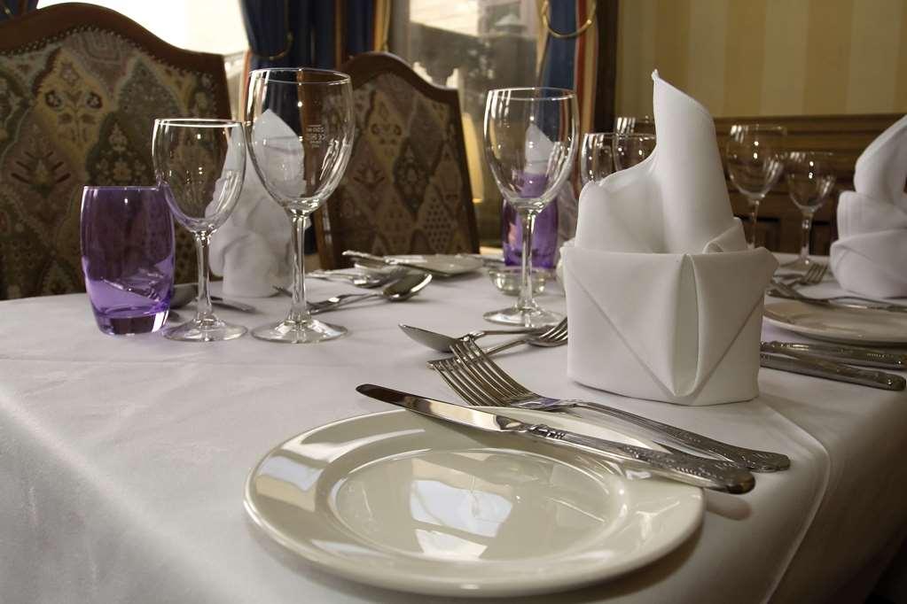 Burnley North Oaks Hotel And Leisure Club Ресторан фото
